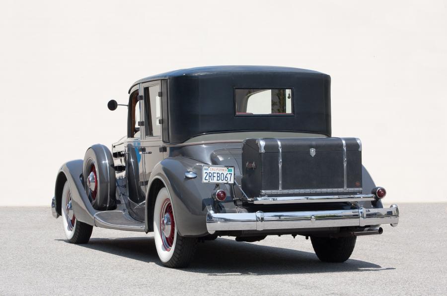  Packard Twelve Close Coupled Limousine 1935 года  (фото 28 из 28)